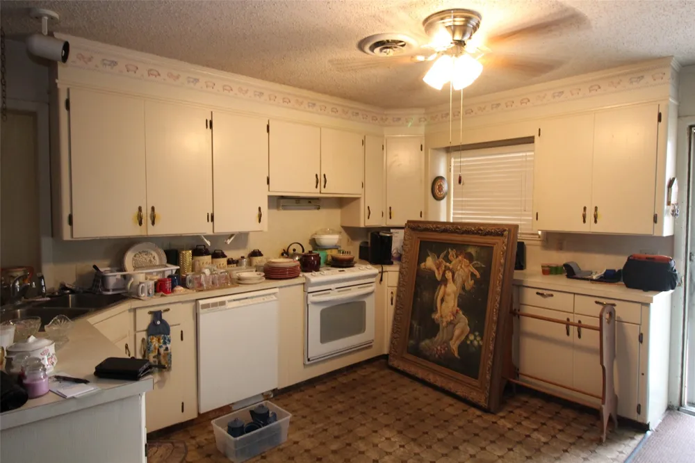 1001 SE 4th Street Knox City, TX 79529