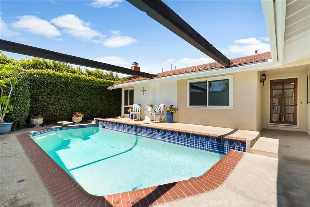 5642 Meinhardt Westminster, CA 92683