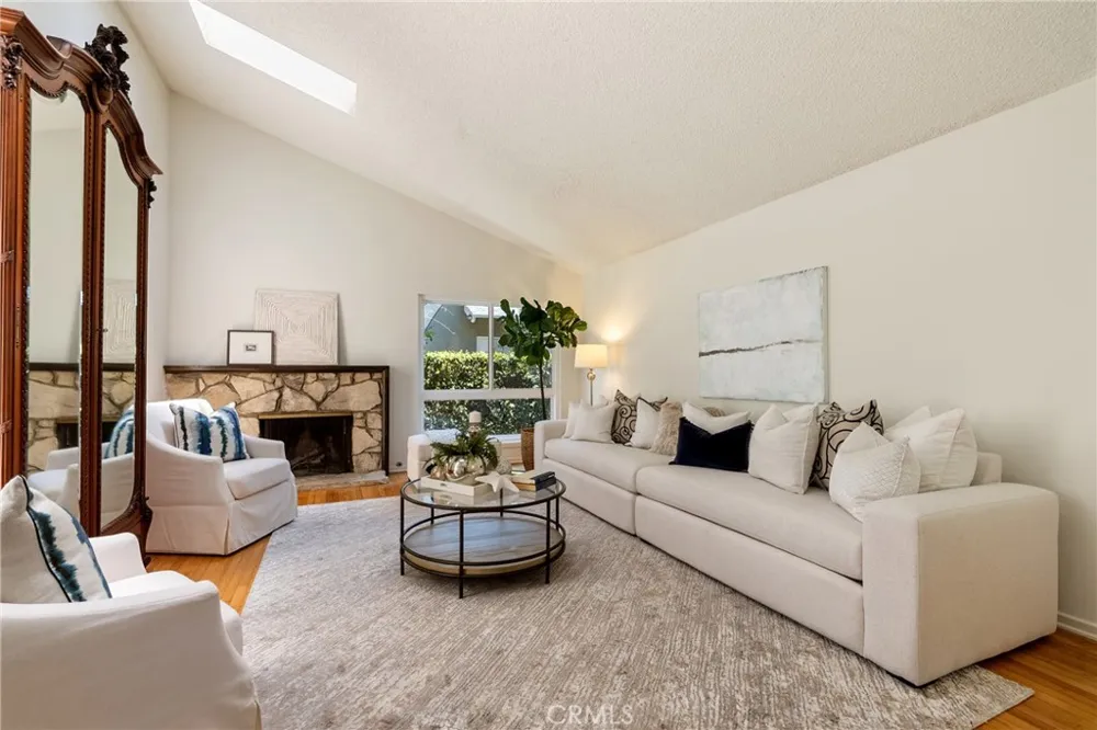 5642 Meinhardt Westminster, CA 92683