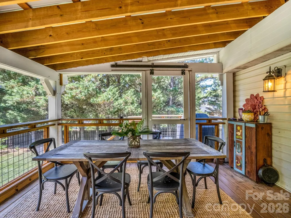 536 Maple Street Brevard, NC 28712
