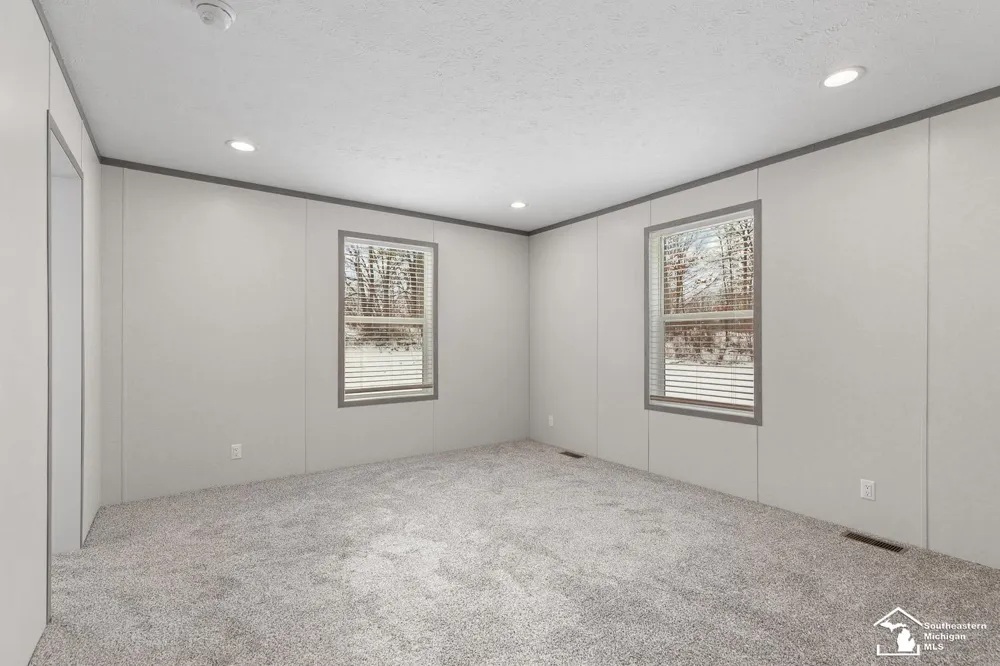 8575 Rollin Hwy Highway Woodstock Township, MI 49220