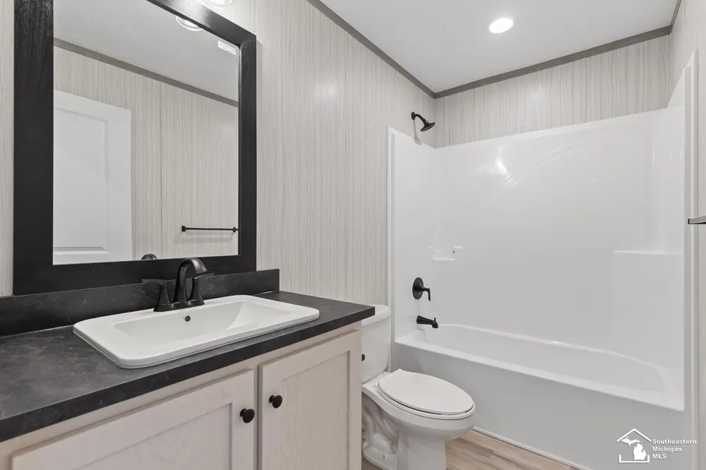 8575 Rollin Hwy Highway Woodstock Township, MI 49220