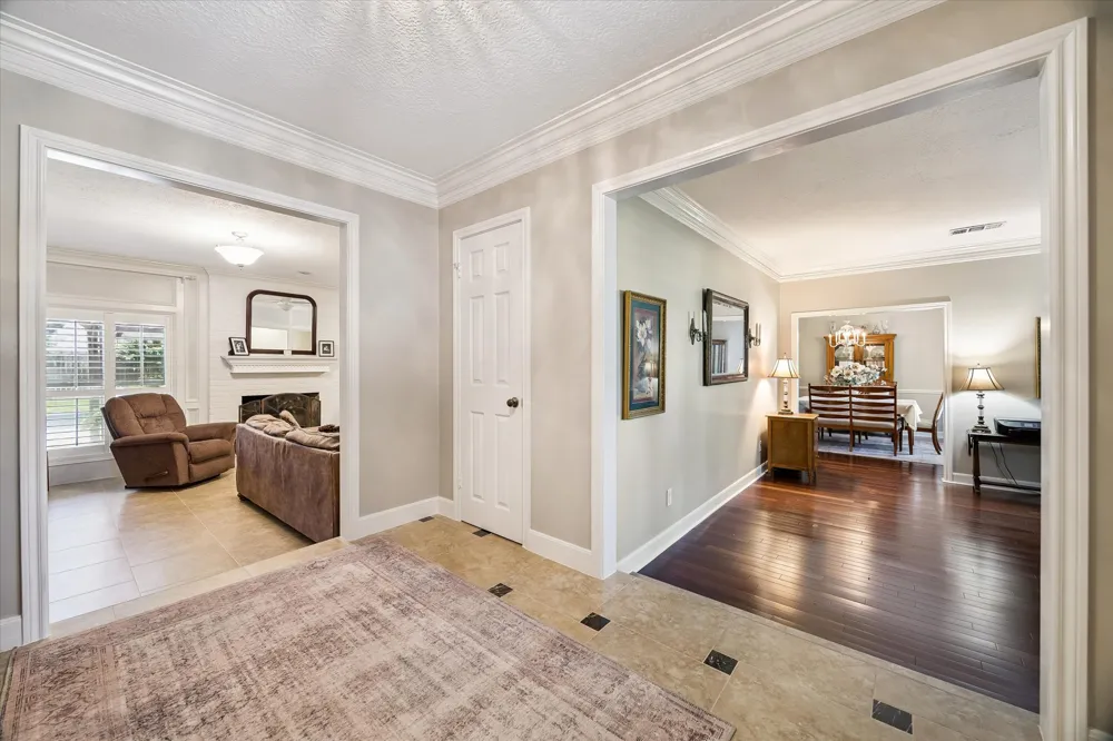 15111 Rose Cottage Drive Houston, TX 77069