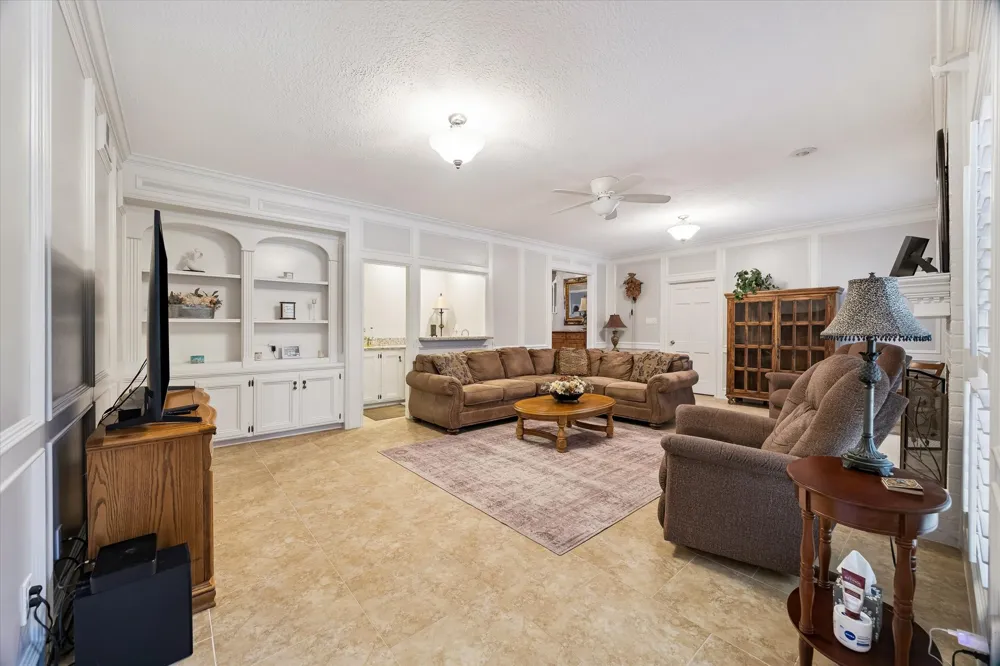 15111 Rose Cottage Drive Houston, TX 77069