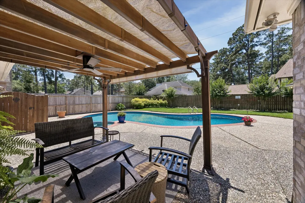 15111 Rose Cottage Drive Houston, TX 77069