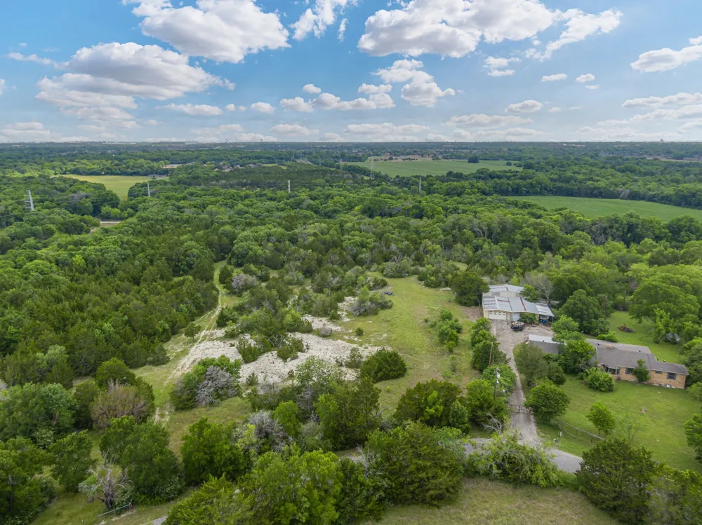 824 Truman Circle Lancaster, TX 75146