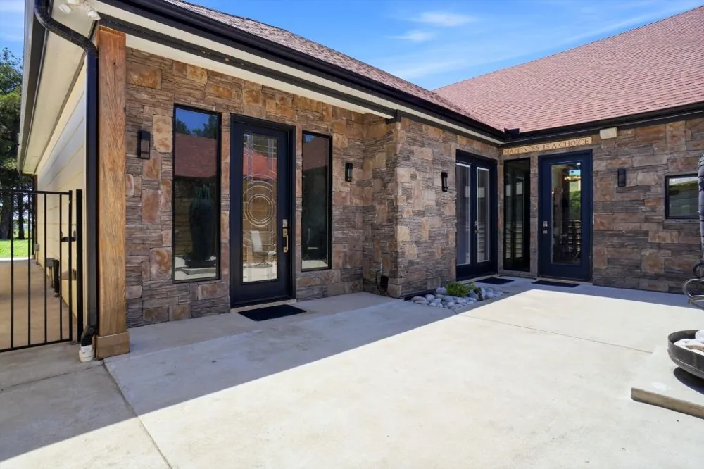 180 E Greer Road Sadler, TX 76264