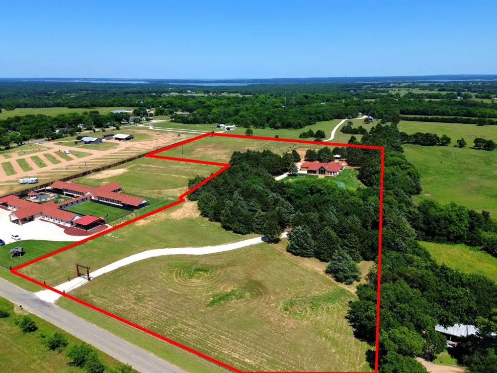180 E Greer Road Sadler, TX 76264
