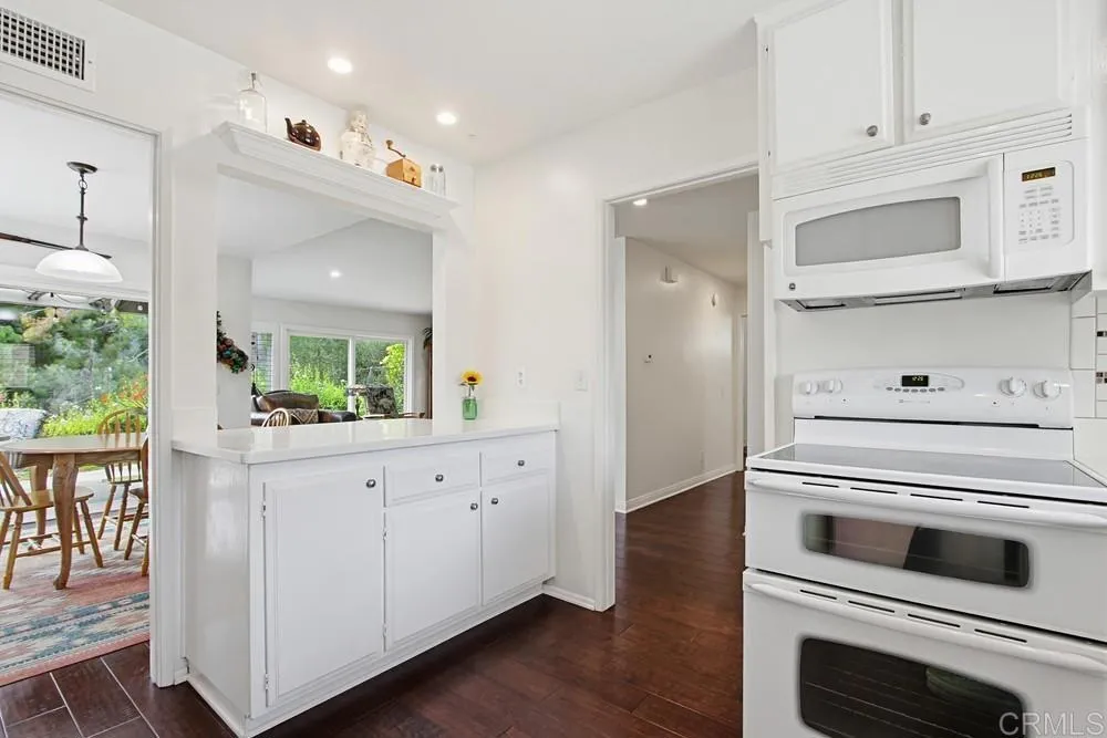 1637 Pala Lake Drive Fallbrook, CA 92028