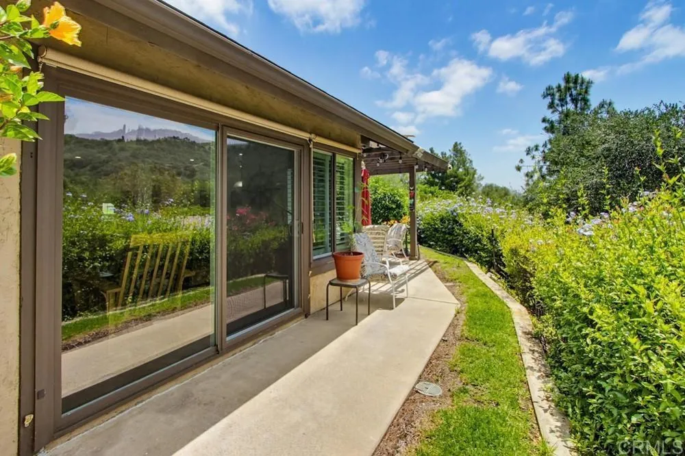 1637 Pala Lake Drive Fallbrook, CA 92028