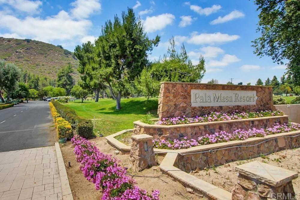 1637 Pala Lake Drive Fallbrook, CA 92028