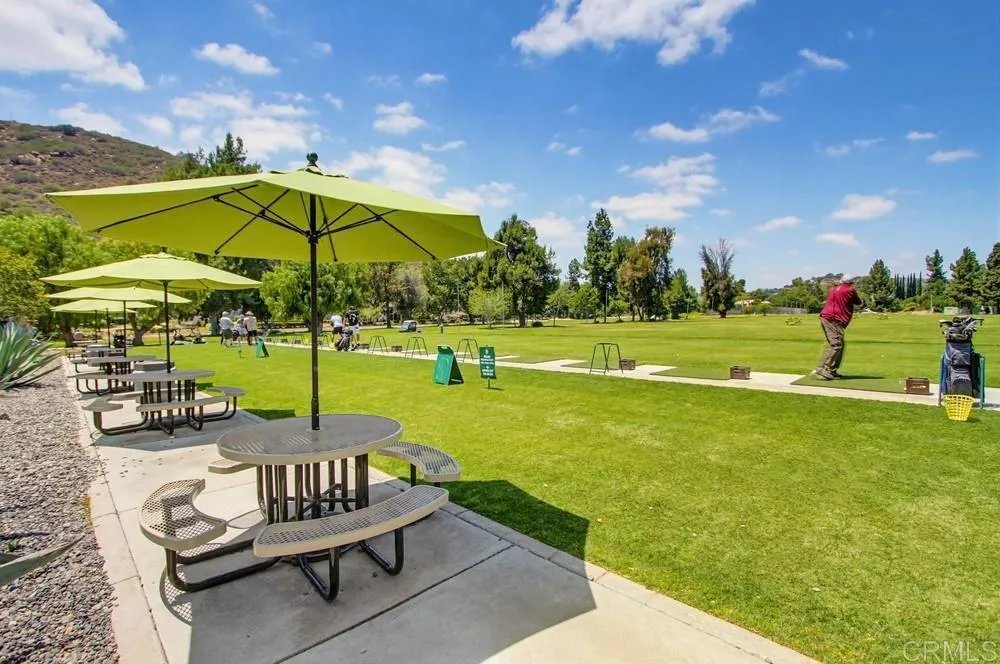 1637 Pala Lake Drive Fallbrook, CA 92028