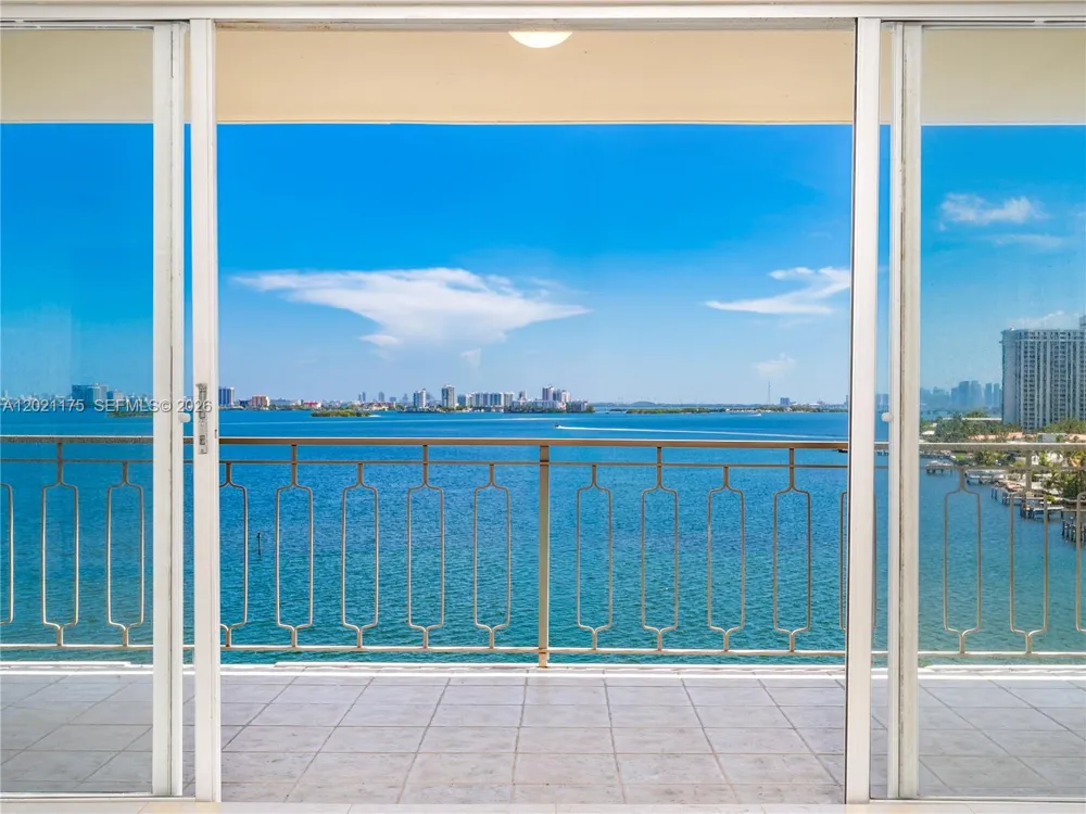 11111 Biscayne Blvd #912 Miami, FL 33181