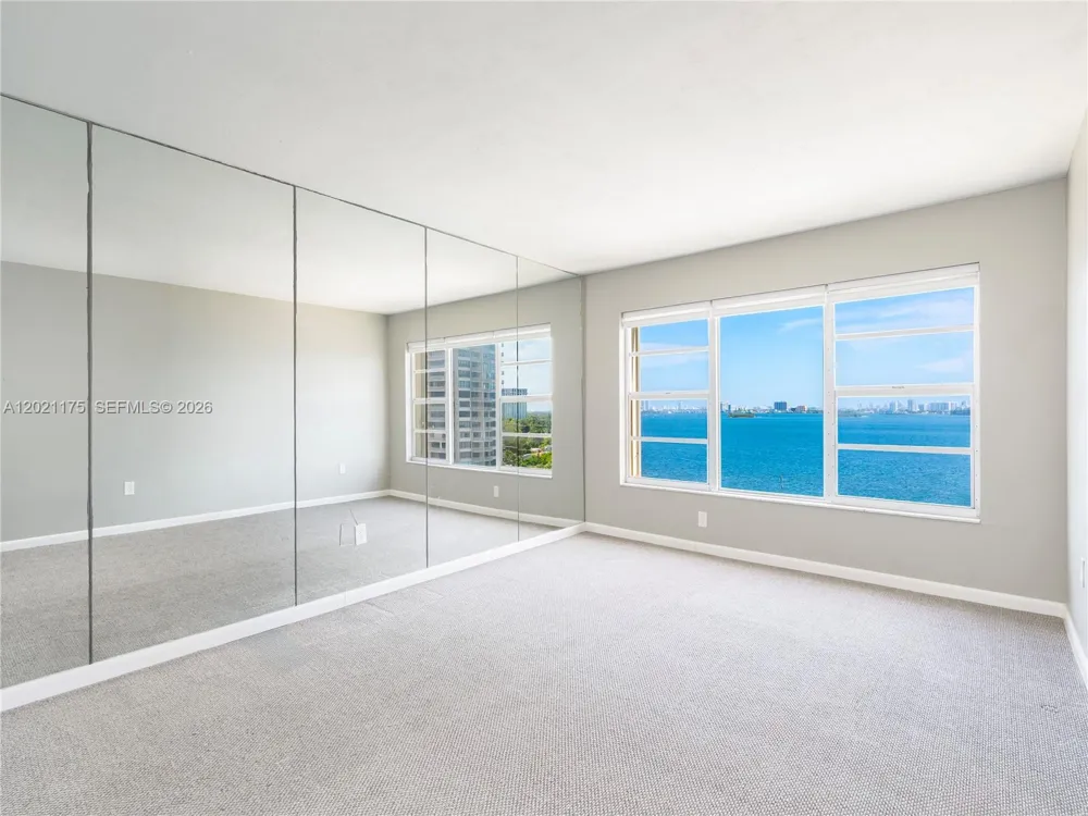 11111 Biscayne Blvd #912 Miami, FL 33181