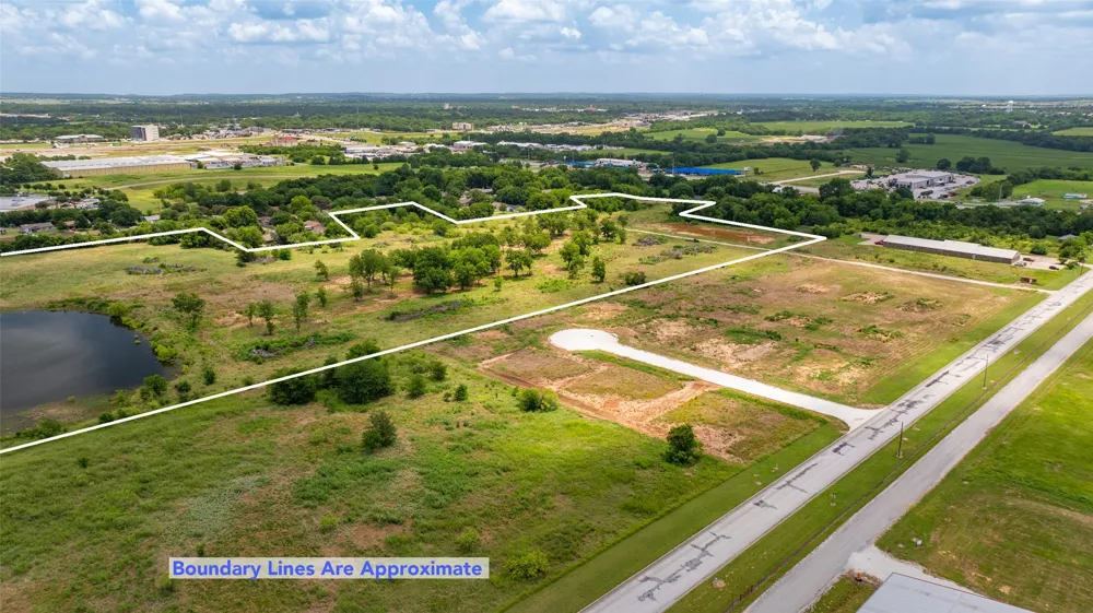 Apache Trail Gainesville, TX 76240