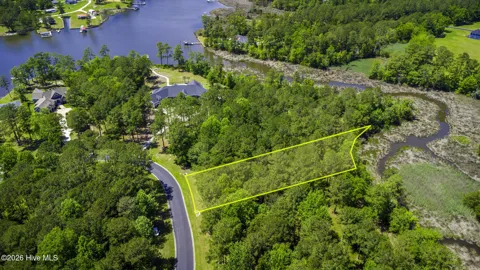 272 Southern Plantation Drive S