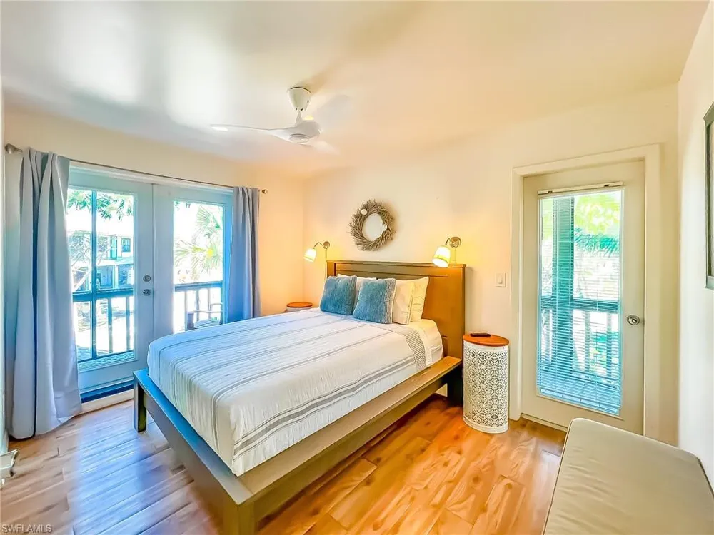 4580 370 TOWNHOUSE LANE #60 Upper Captiva, FL 33924
