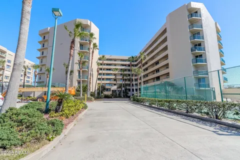 4575 S Atlantic Avenue #6701