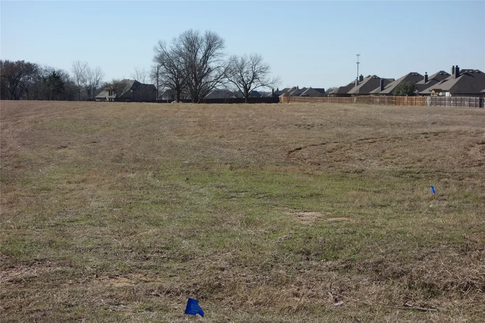 Moura Court Joshua, TX 76058