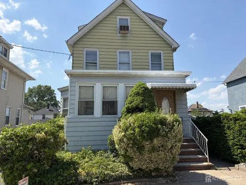 95 Emerson Street