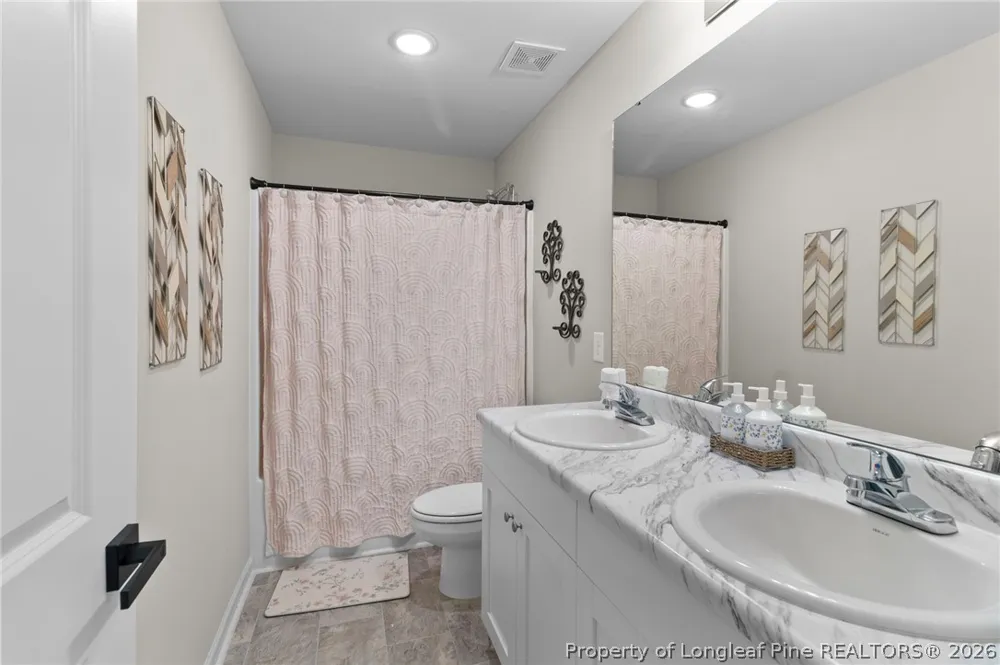 5423 E Patterson Street Hope Mills, NC 28348