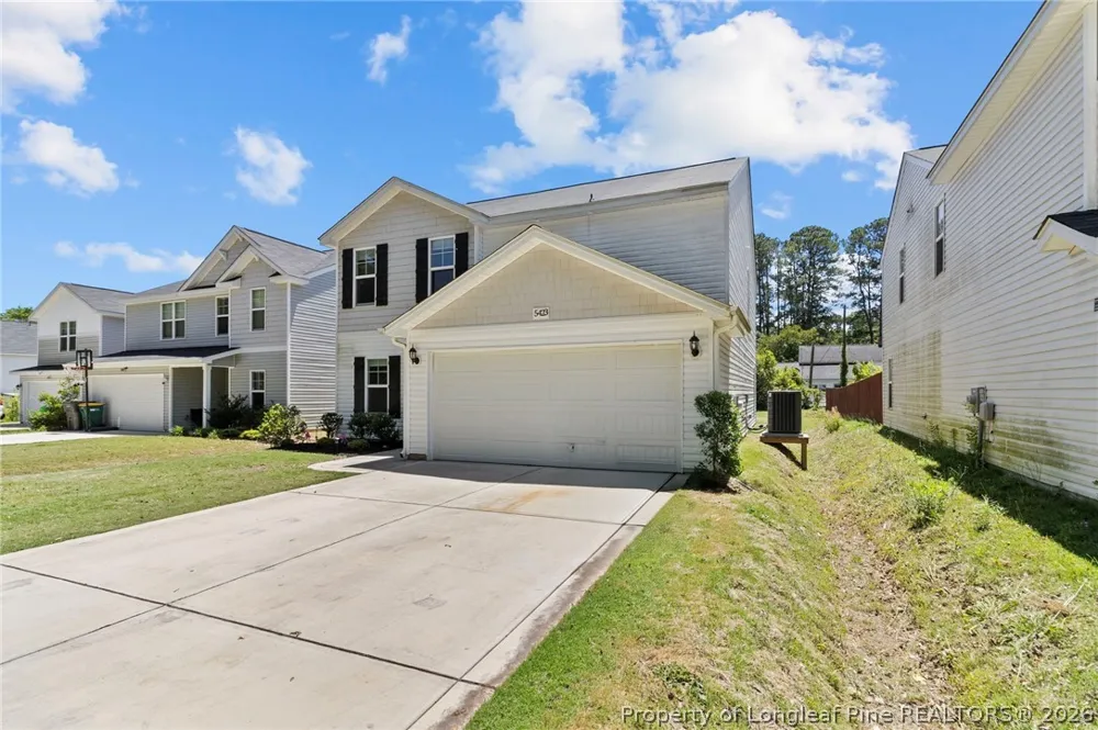 5423 E Patterson Street Hope Mills, NC 28348