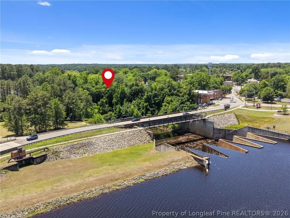 5423 E Patterson Street Hope Mills, NC 28348
