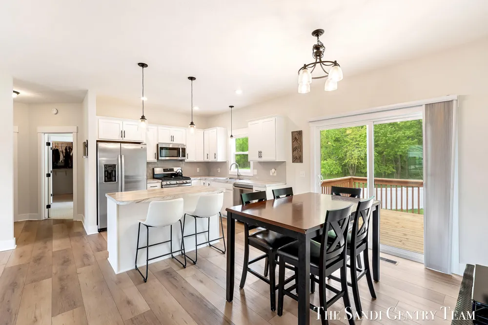 10775 Lance Avenue Allendale, MI 49401