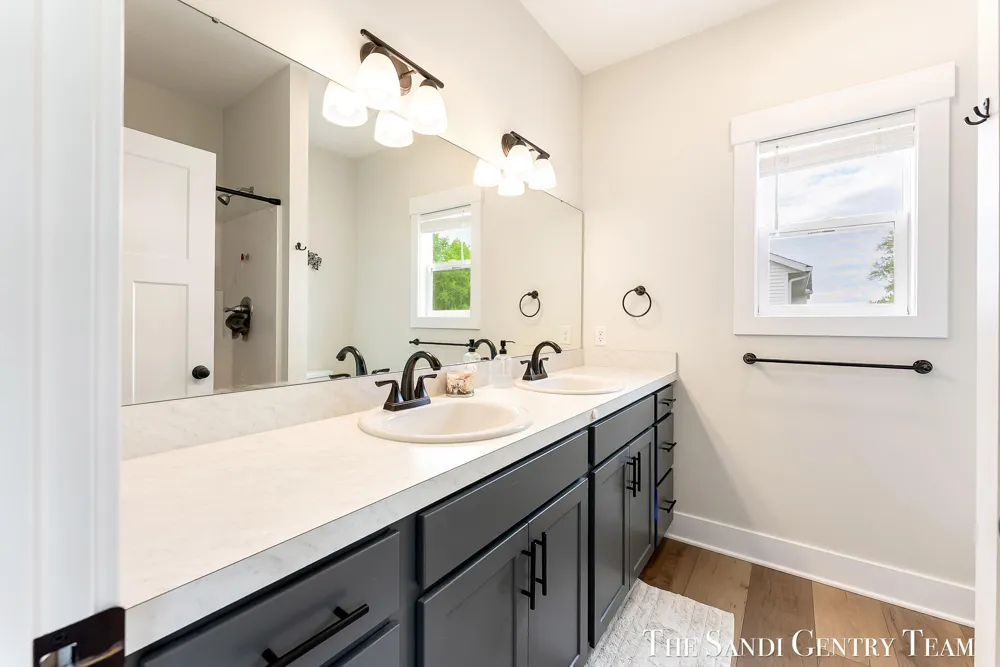 10775 Lance Avenue Allendale, MI 49401