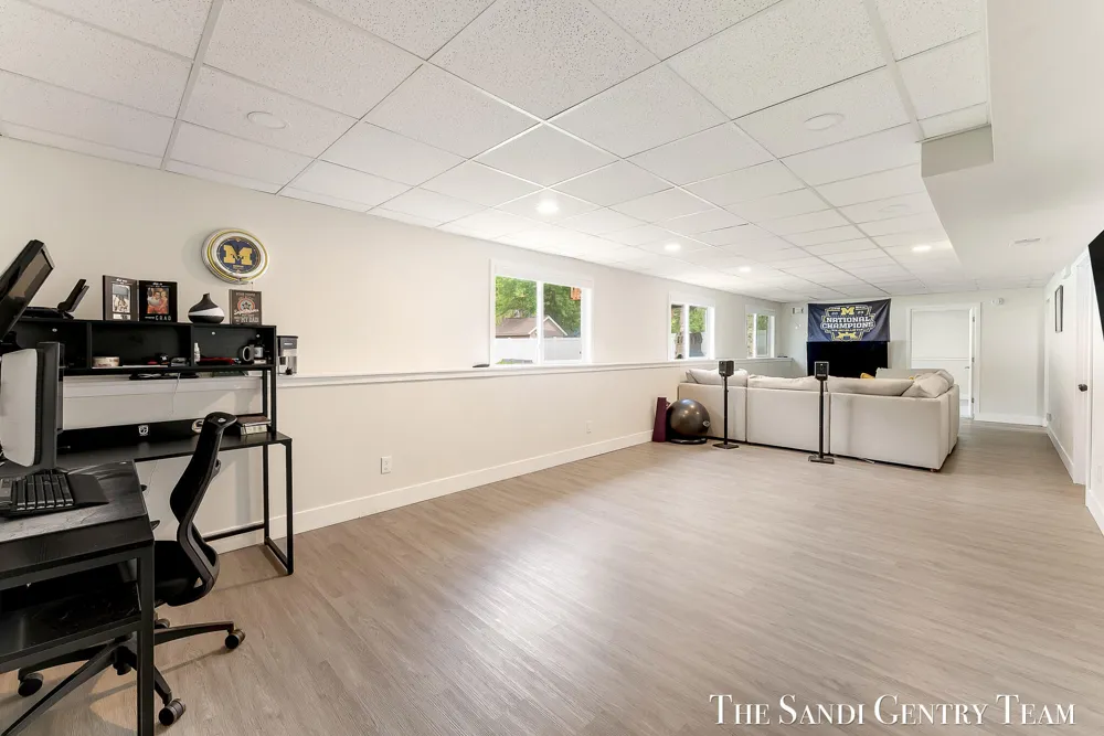 10775 Lance Avenue Allendale, MI 49401