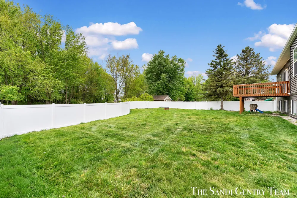 10775 Lance Avenue Allendale, MI 49401