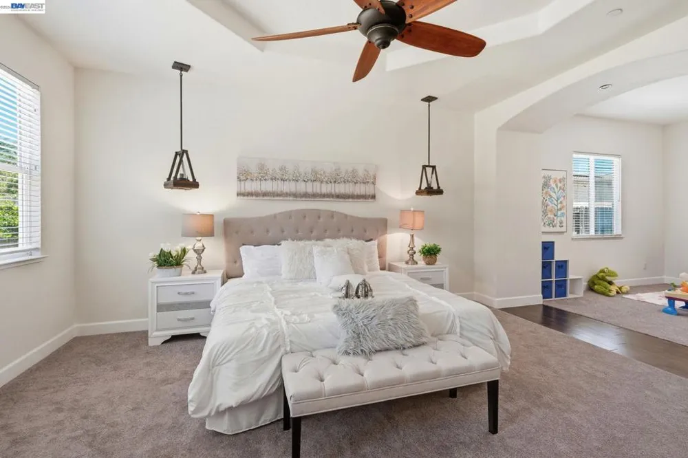 2359 Happy Valley Ln Manteca, CA 95336