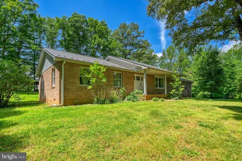 321 WILLOW OAK LANE