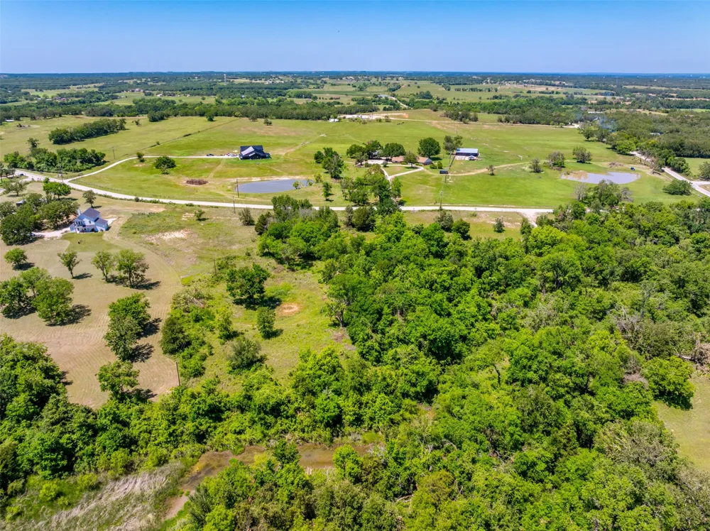 1874 County Road Springtown, TX 76082