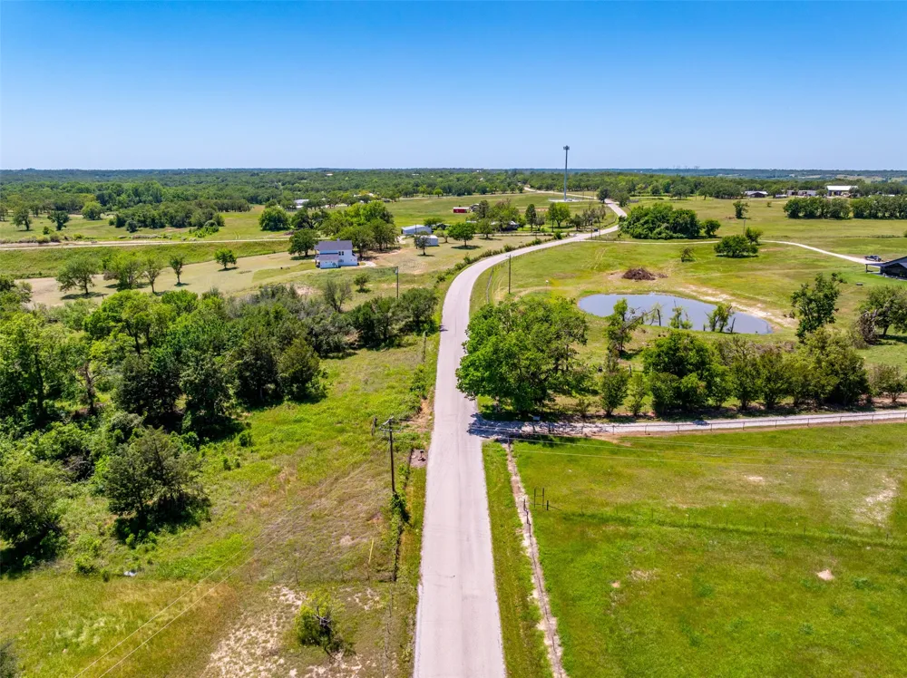 1874 County Road Springtown, TX 76082