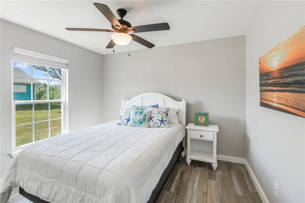 404 Chloes Way Port Aransas, TX 78373