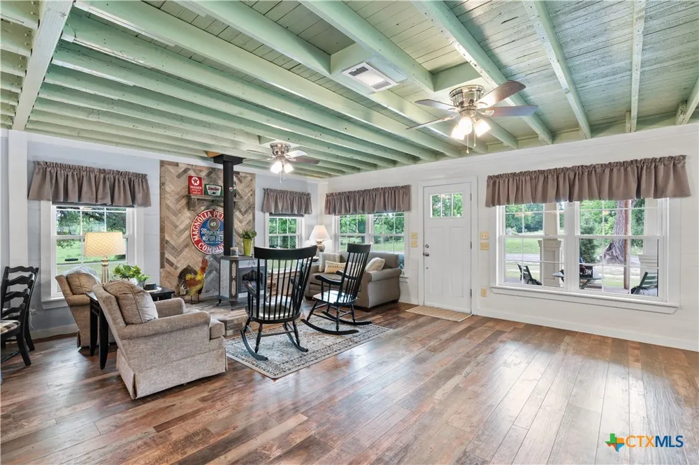 6785 Fm 1783 Gatesville, TX 76528