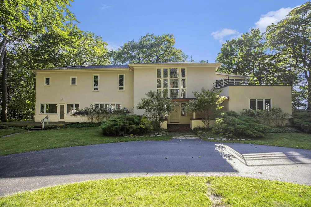 501 Michigan Avenue Frankfort City, MI 49635