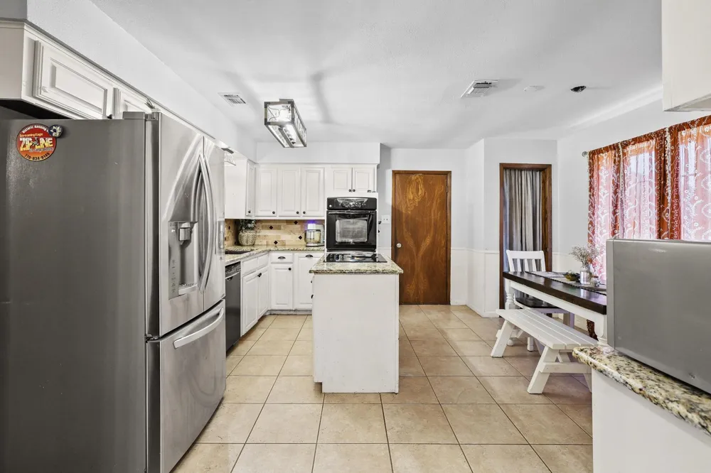 1847 County Road 4205 Bonham, TX 75418