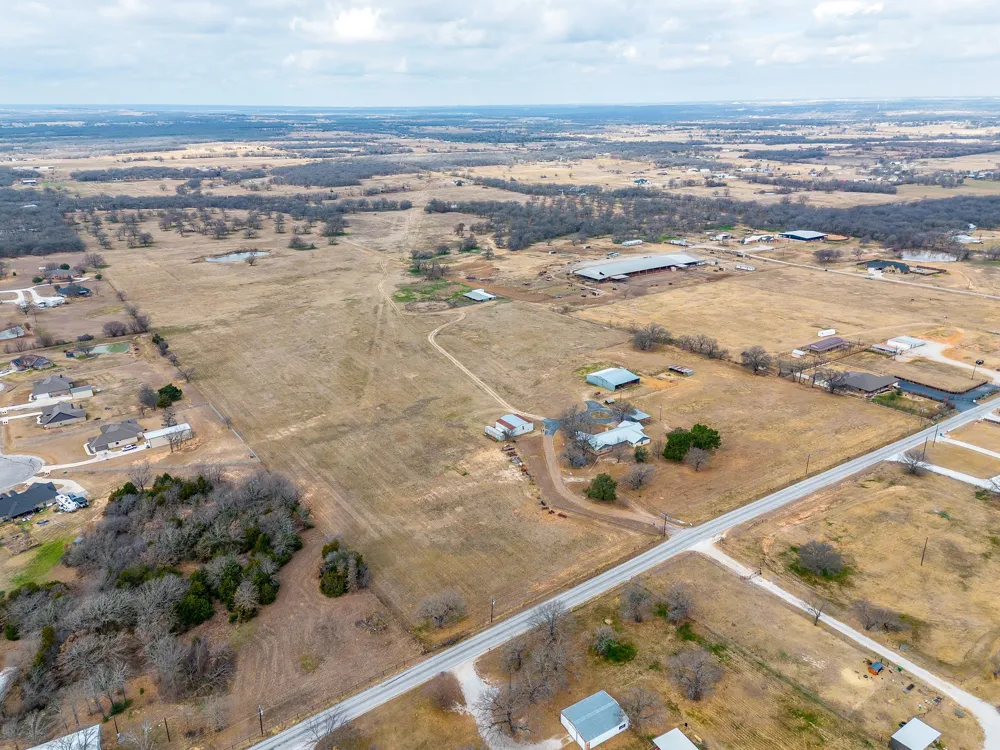938 County Road 3341 Paradise, TX 76073