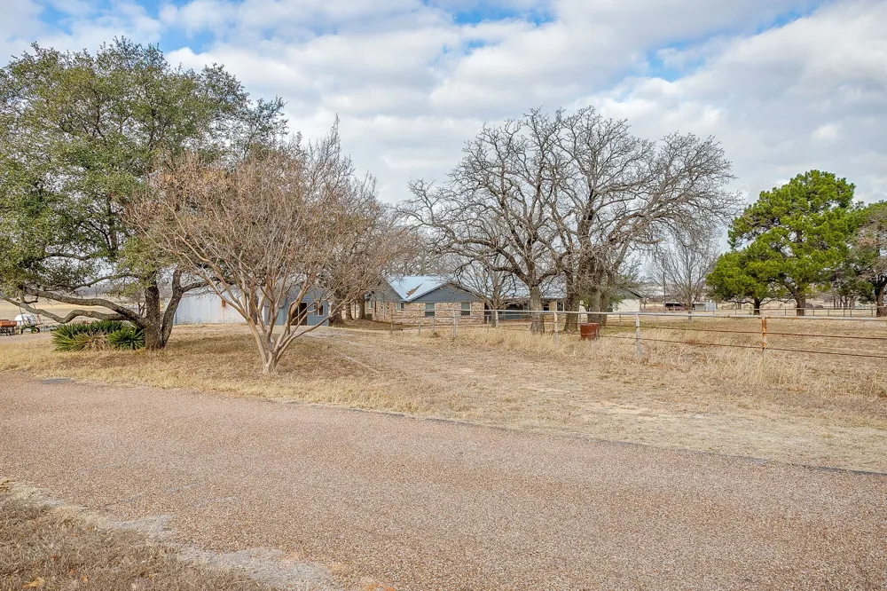 938 County Road 3341 Paradise, TX 76073