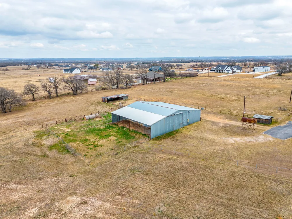 938 County Road 3341 Paradise, TX 76073