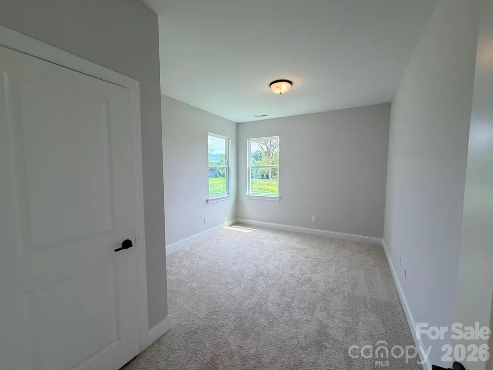 153 Grouse Run Way Troutman, NC 28166