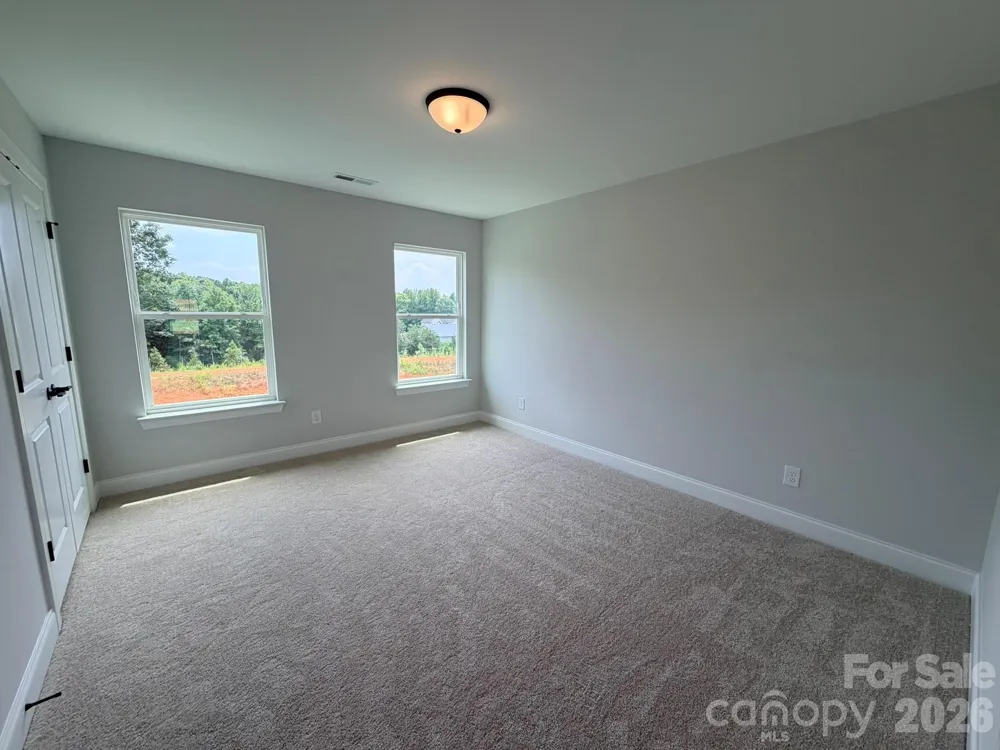 153 Grouse Run Way Troutman, NC 28166