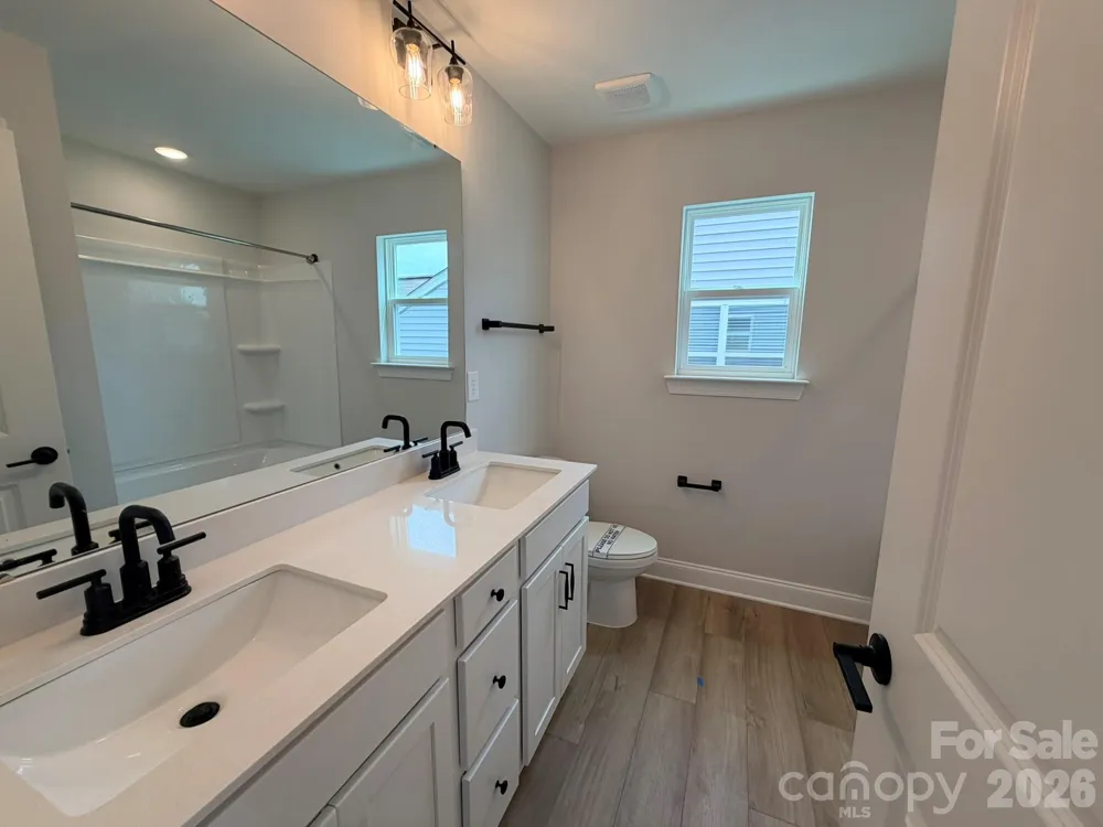 153 Grouse Run Way Troutman, NC 28166