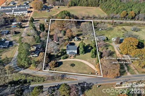104 Leslie Loop