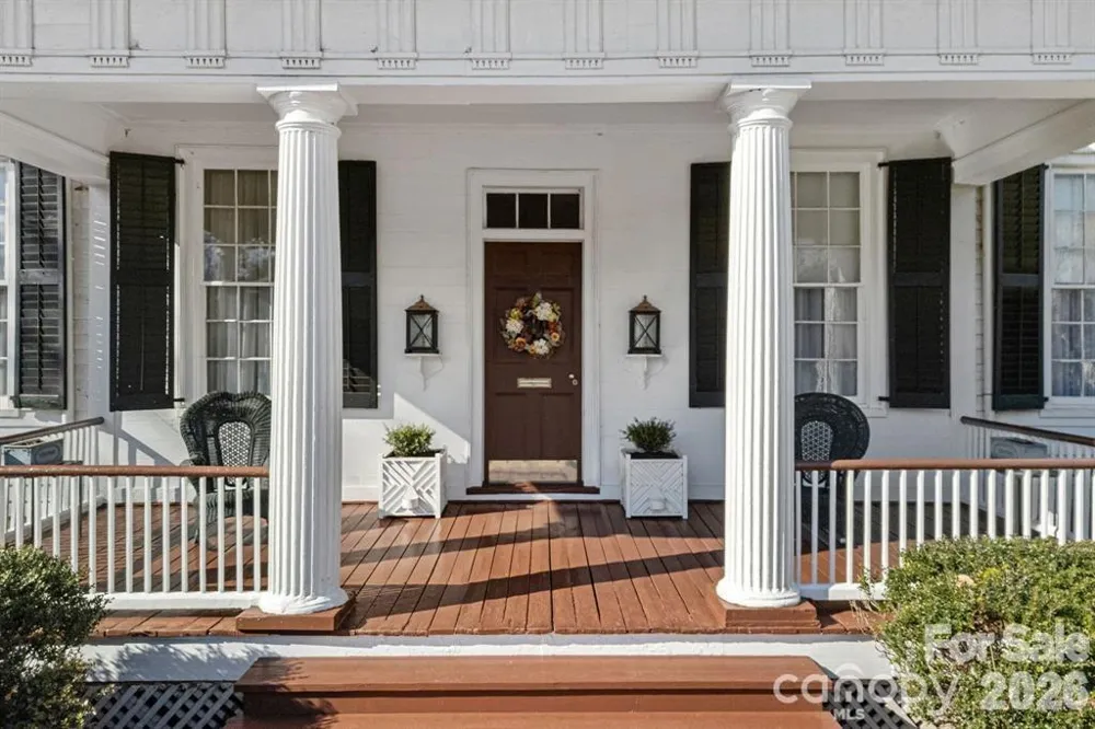 104 Leslie Loop Mooresville, NC 28115