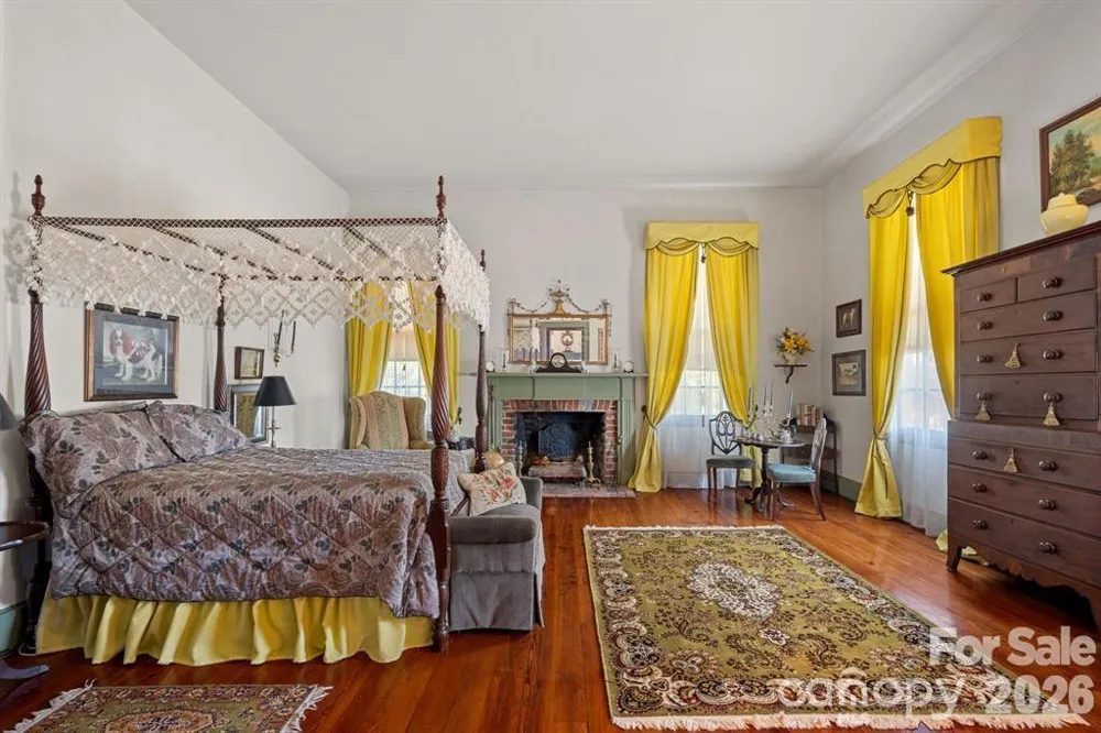 104 Leslie Loop Mooresville, NC 28115