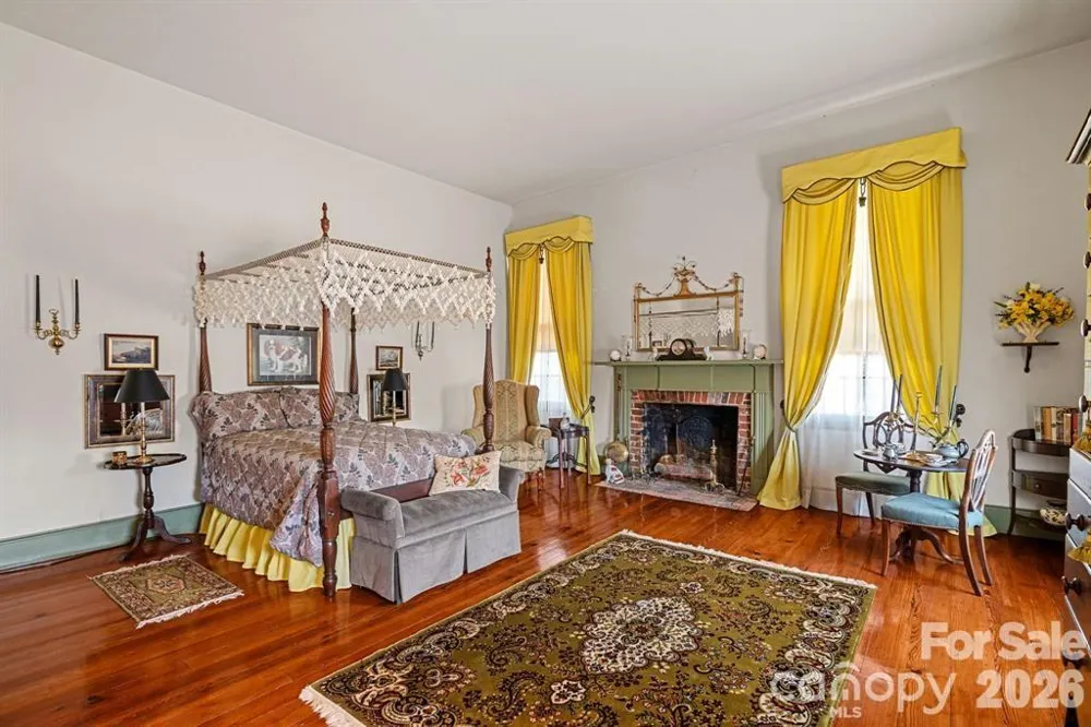 104 Leslie Loop Mooresville, NC 28115