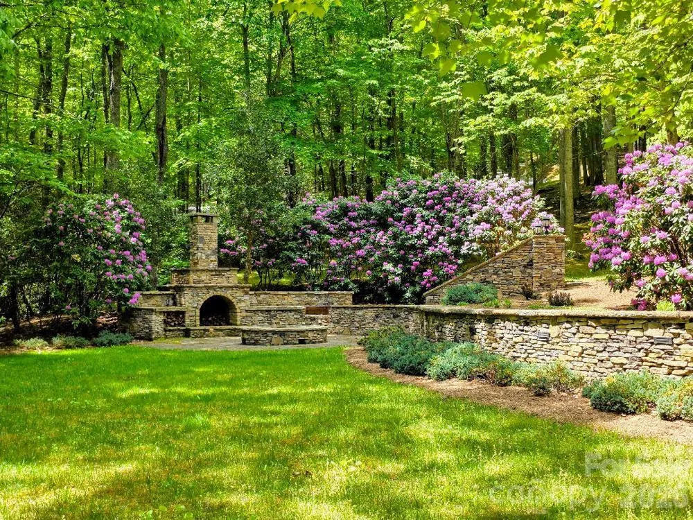 00 Hickory Springs Road #12 Burnsville, NC 28714